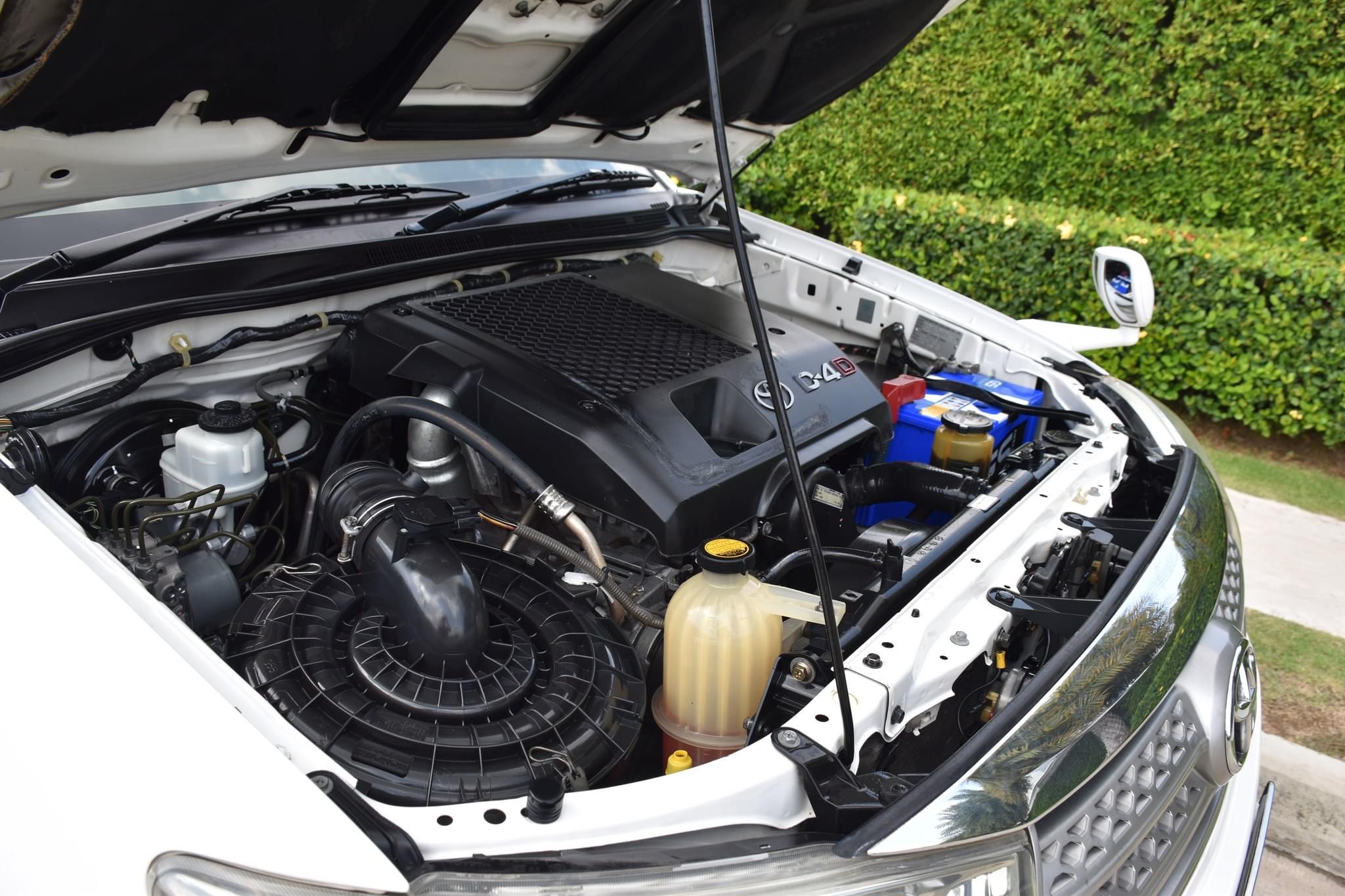 TOYOTA FORTUNER 3.0V 4WD TRD Sportivo TRD ปี2010