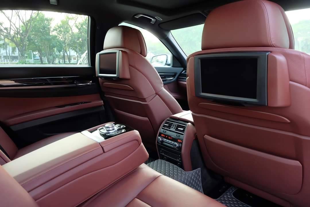 Bmw F02 740 D M Sport Package ปี 2011