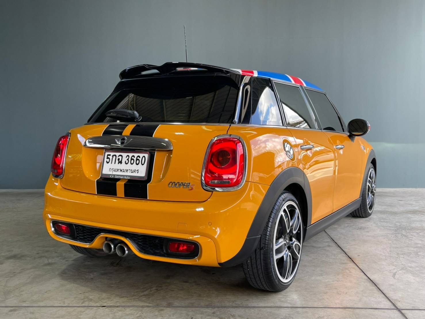 Mini Cooper S ปี 2016