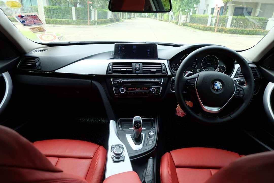 BMW 328i Sport ปี2013