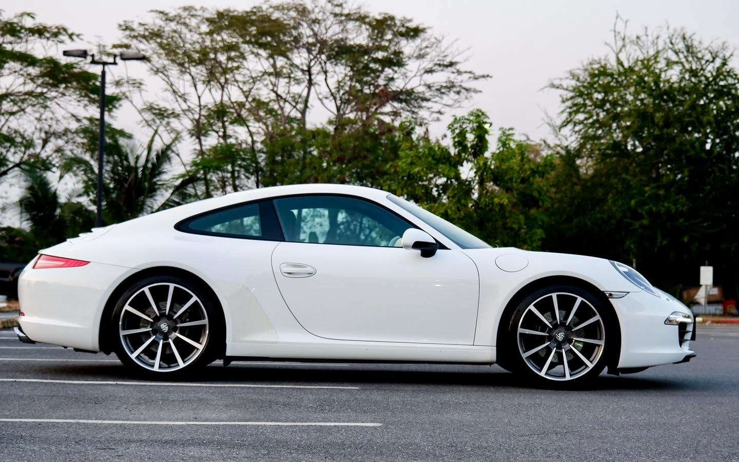 Porsche Carrera Coupe 991.1 3.4L PDK จดทะเบียนปี 2014