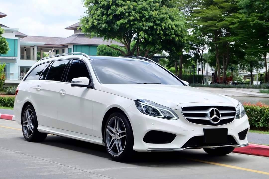 Mercedes Benz W212 Facelift E300 Bluetech Hybrid AMG Sport Dynamic Estate ปี 2015