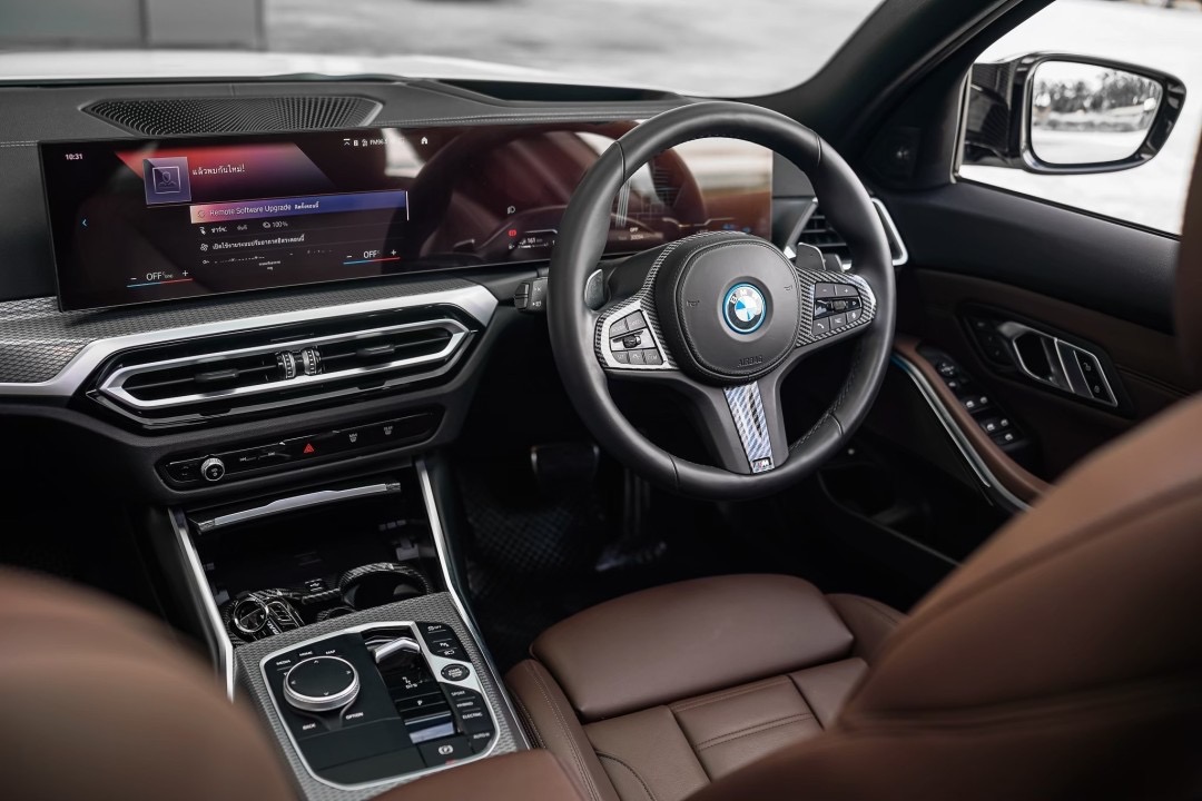 BMW 330e M Sport LCI ปี 2022