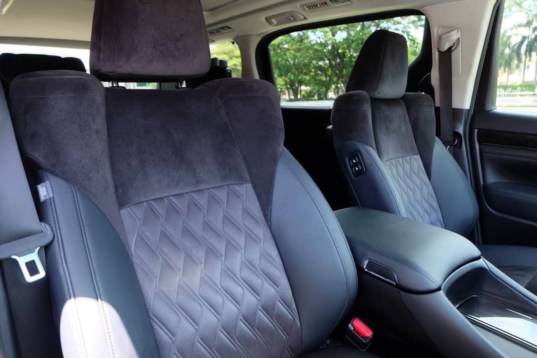 Toyota Vellfire 2.5 ZG Edition ปี 2015