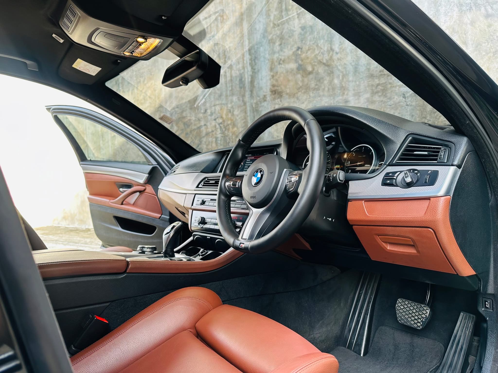 BMW SERIES 5, 525D M-SPORT F10 ปี 2015