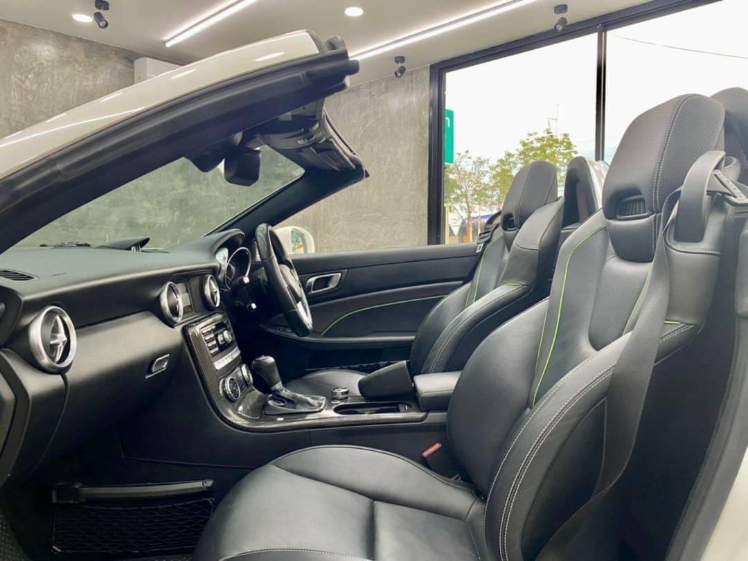 Mercedes Benz SLK200 Amg ปี2014