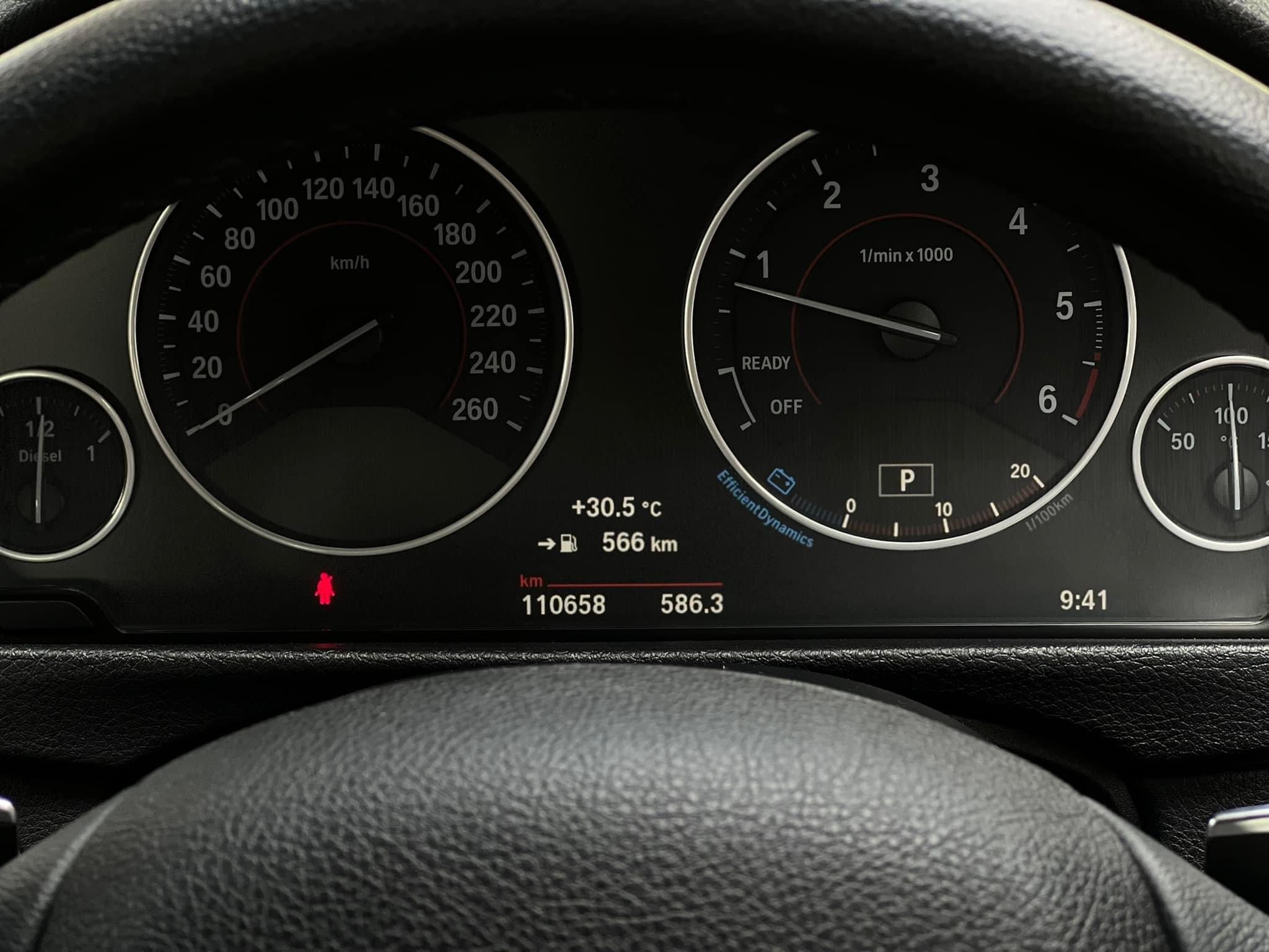 BMW 320d Sport 2.0 F30 *LCI* ปี 2016