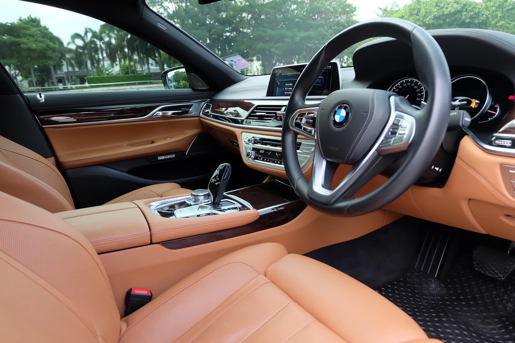 Bmw G12 740Li xDrive Pure Excellence ปี 2016