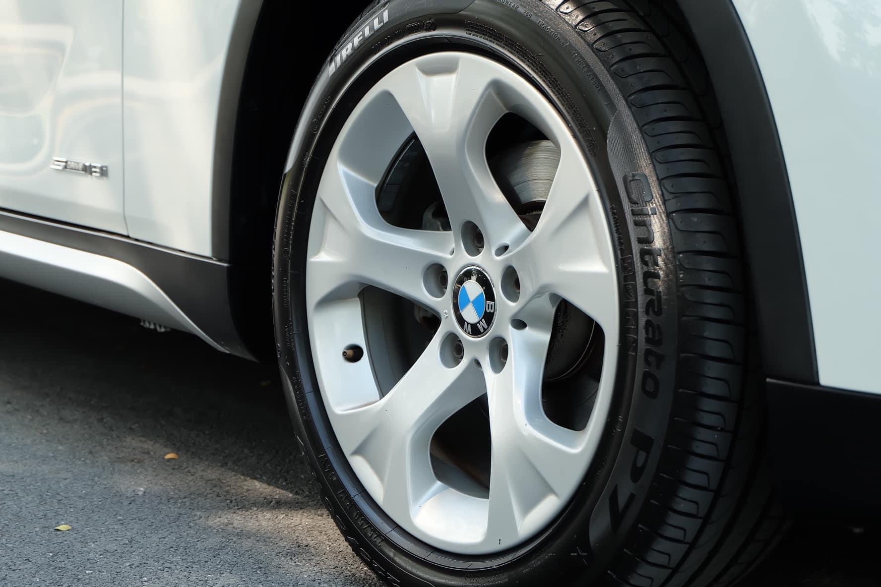 Bmw X1 SDrive 1.8i x-Line ปี 2012
