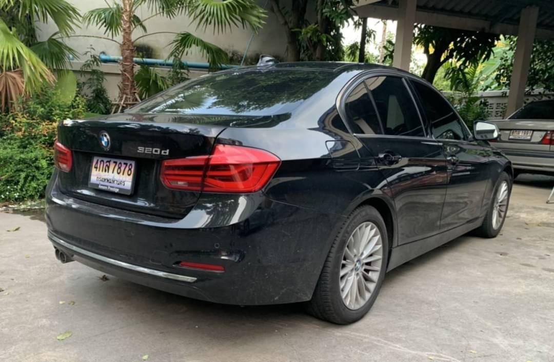 BMW 320d ปี2017