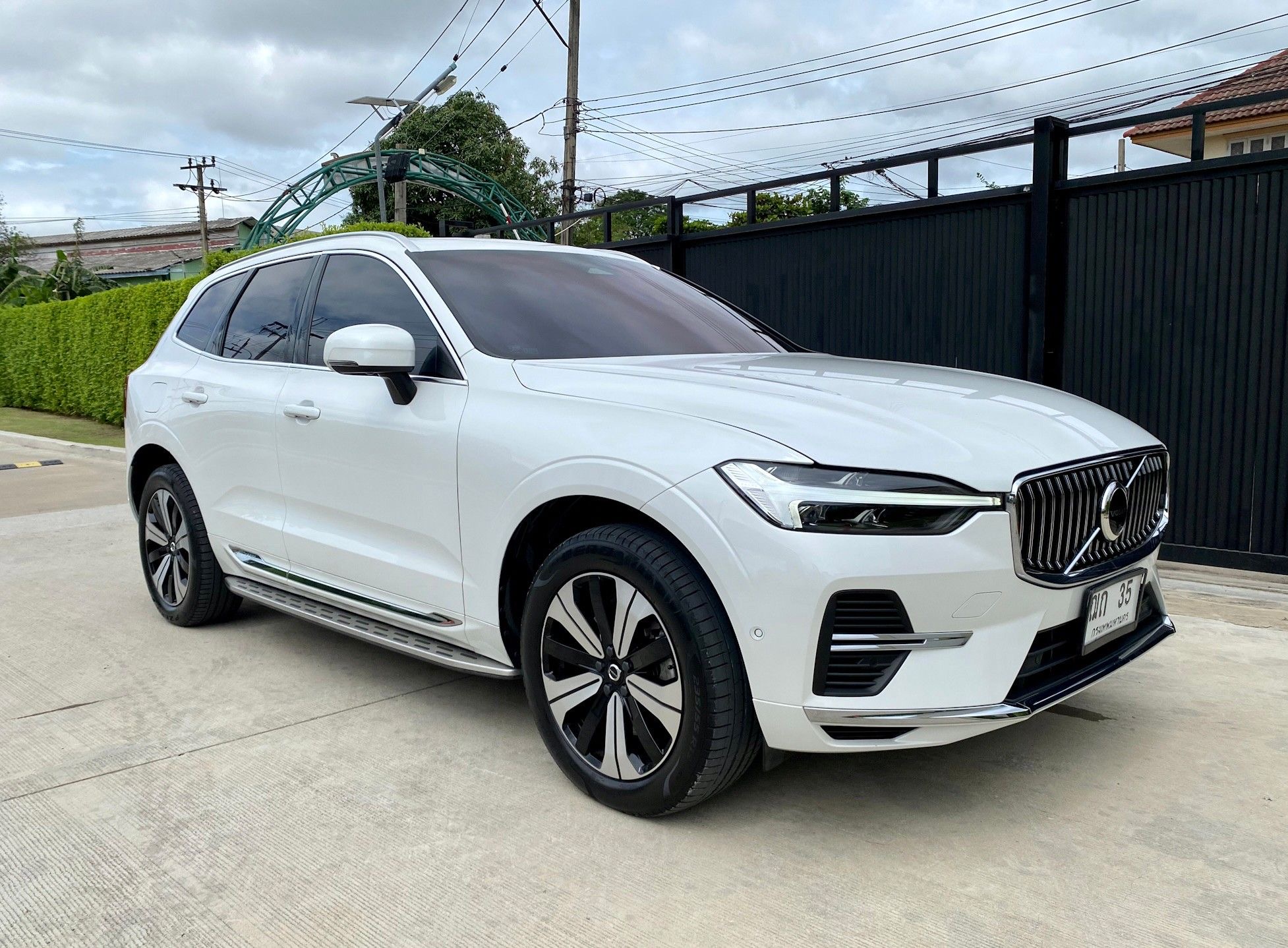 Volvo XC60 Recharge Ultimate Bright T8 ปี 2023
