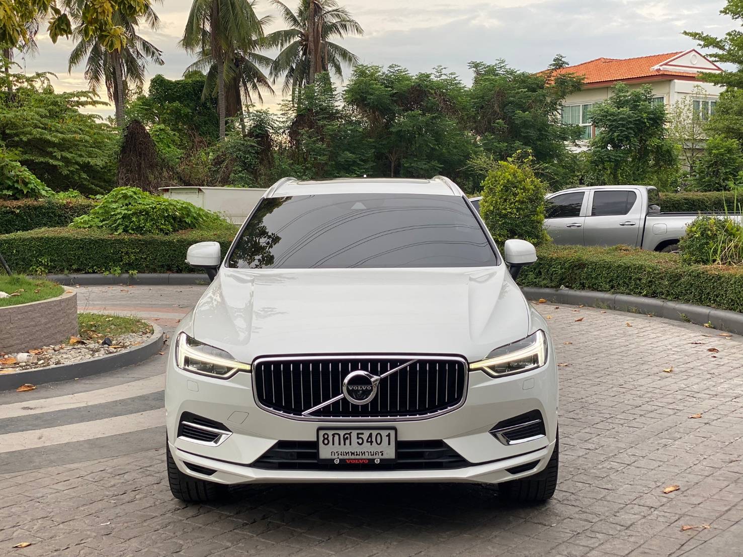 Volvo XC60 2.0 T8 Inscription 4wd SUV AT ปี 2019