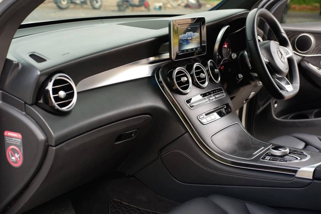 Benz GLC250d AMG ปี 2016