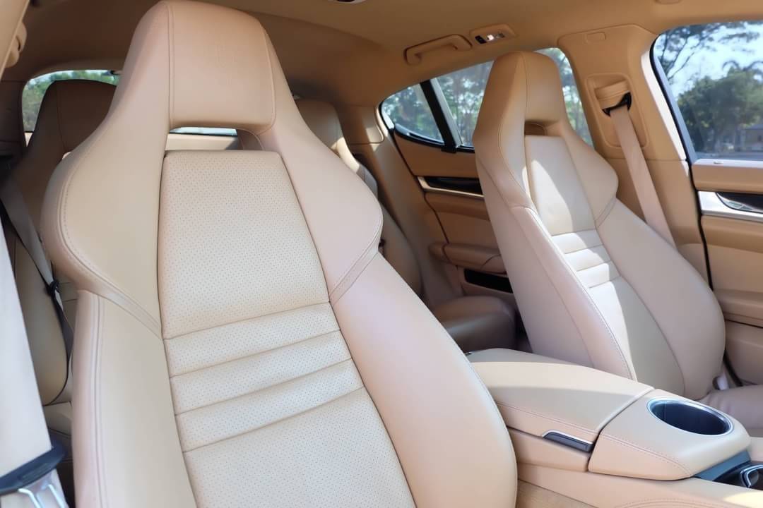 Porsche Panamera 3.0 V6 Diesel ปี 2012