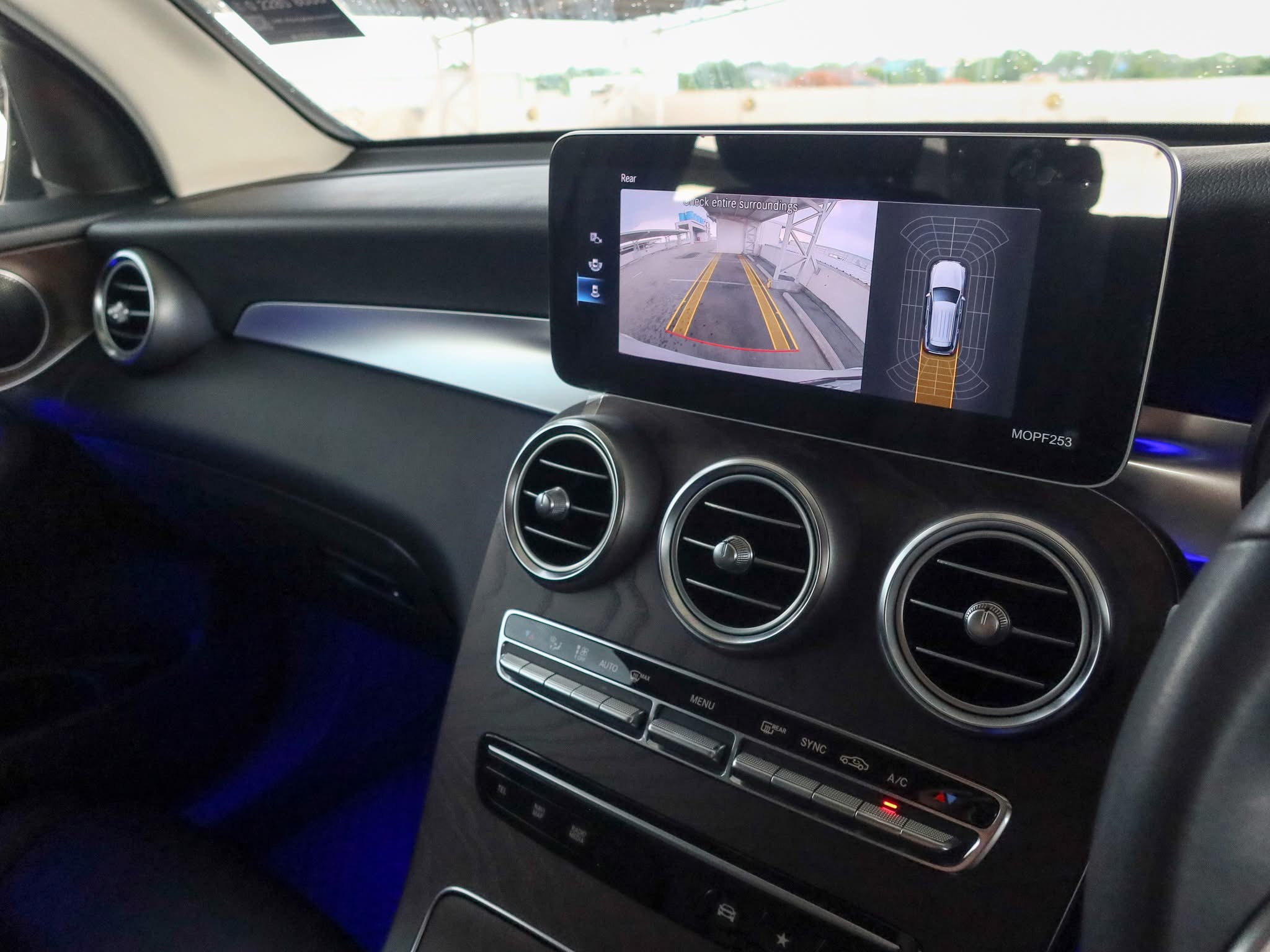 Mercedes Benz GLC220D Facelift ปี 2020
