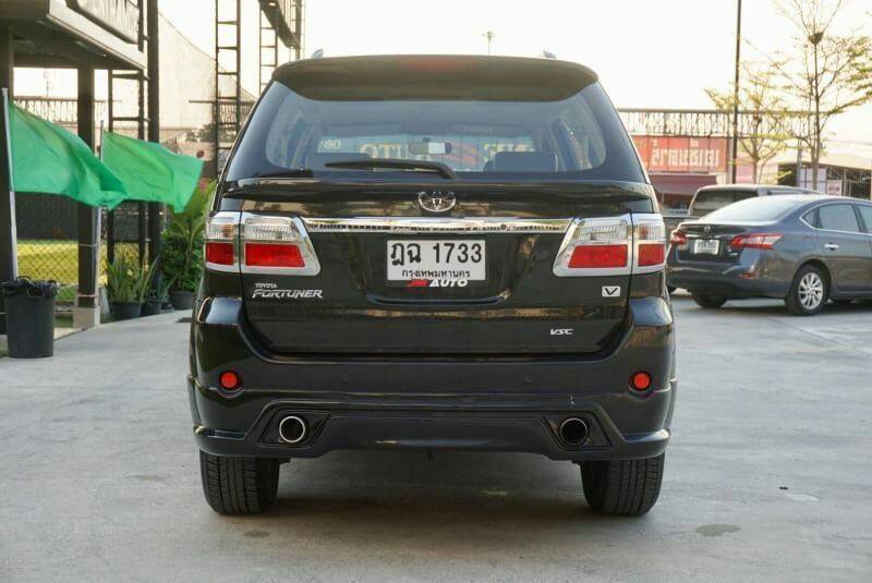 Toyota Fortuner 3.0 V 2wd AT ปี 2009