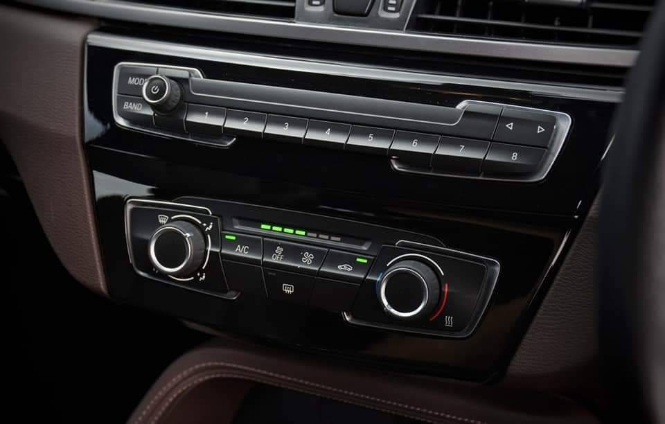 Bmw X1 sDrive18d ปี 2017