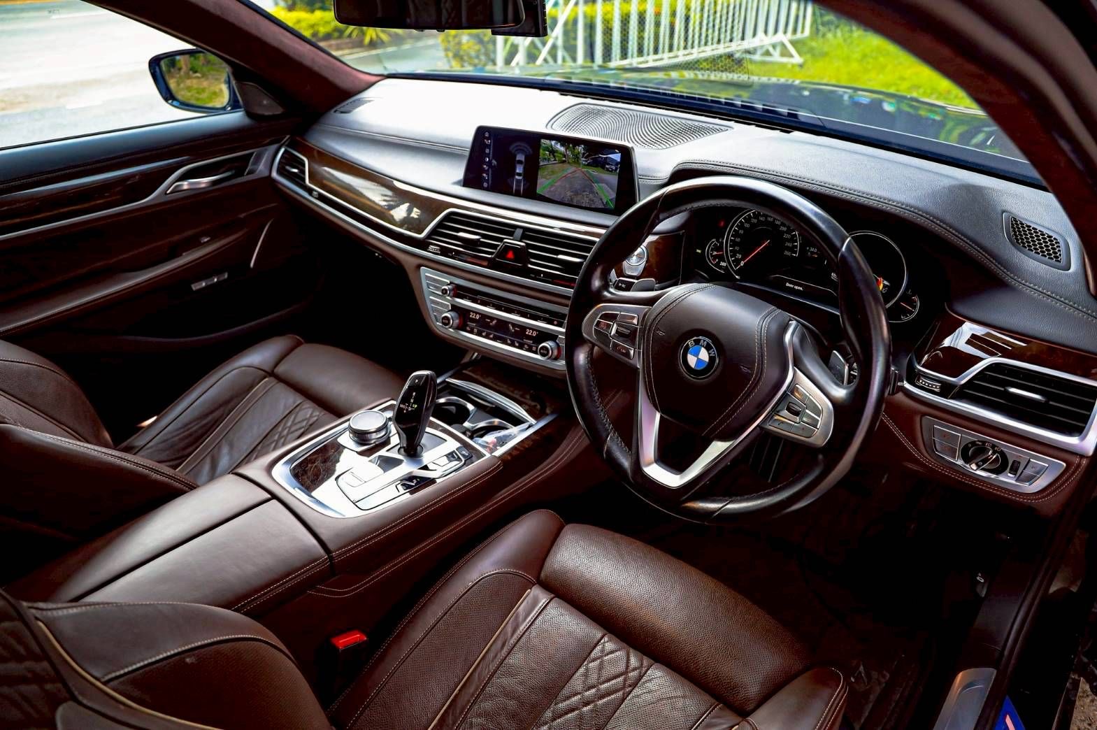 BMW 740LI ปี 2016