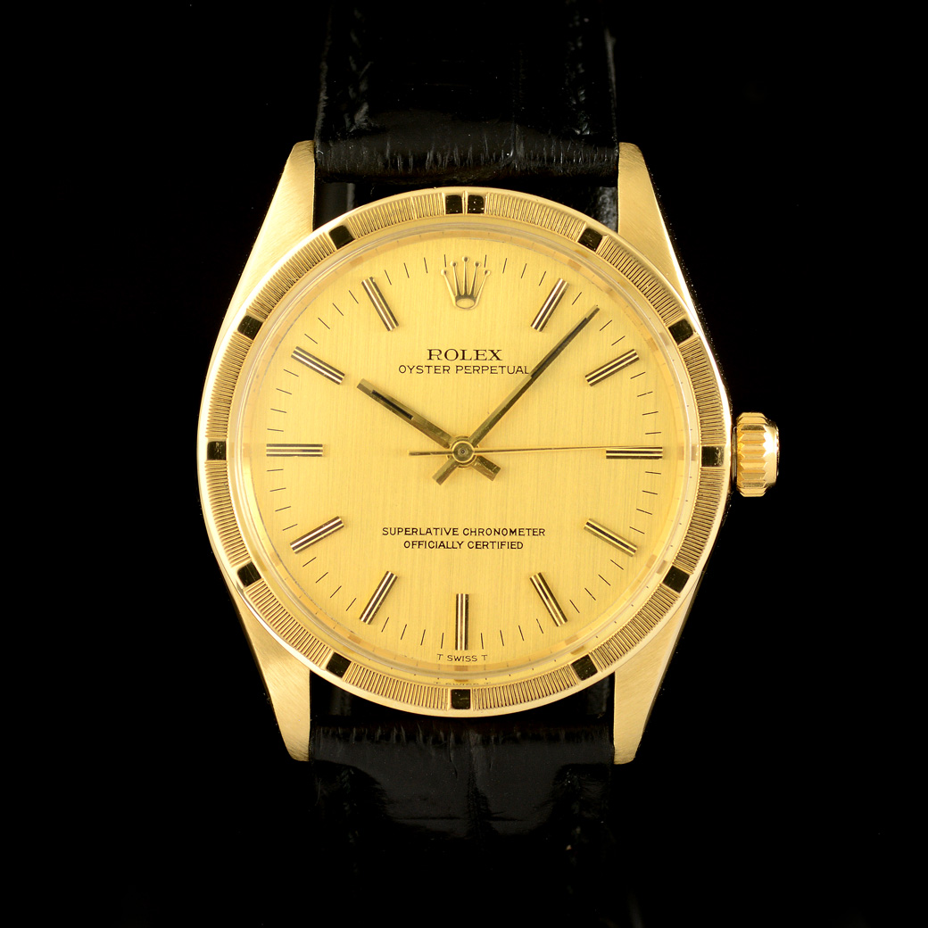 Rolex Oyster Perpetual Ref.1007 ทองคำ14K หน้าปัดสีทอง ขอบราบรถไฟ ตัวเรือนทองคำ14K นาฬิกาปี1972 Automatic ขนาด 34 mm