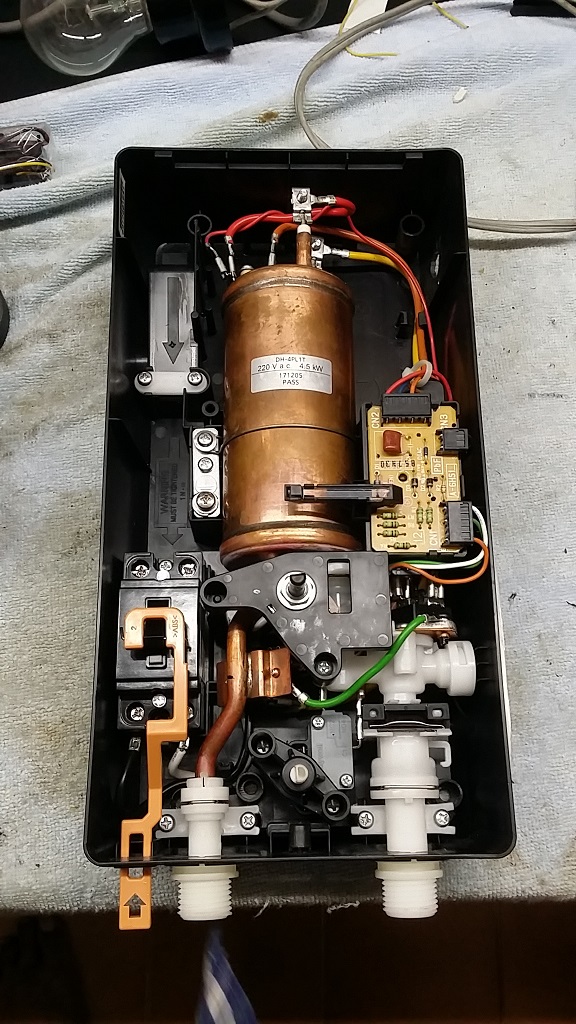 ซ่อมเครื่องทำน้ำอุ่น ยี่ห้อ PANASONIC รุ่น DH-4PL1TK อาการเร่งความร้อนไม่ขึ้น