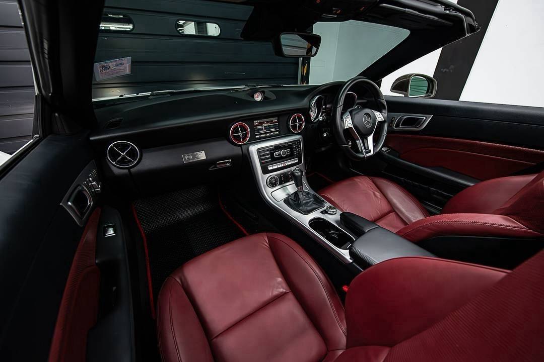 Benz SLK 200 AMG Sport Package CarbonLook ปี 2013