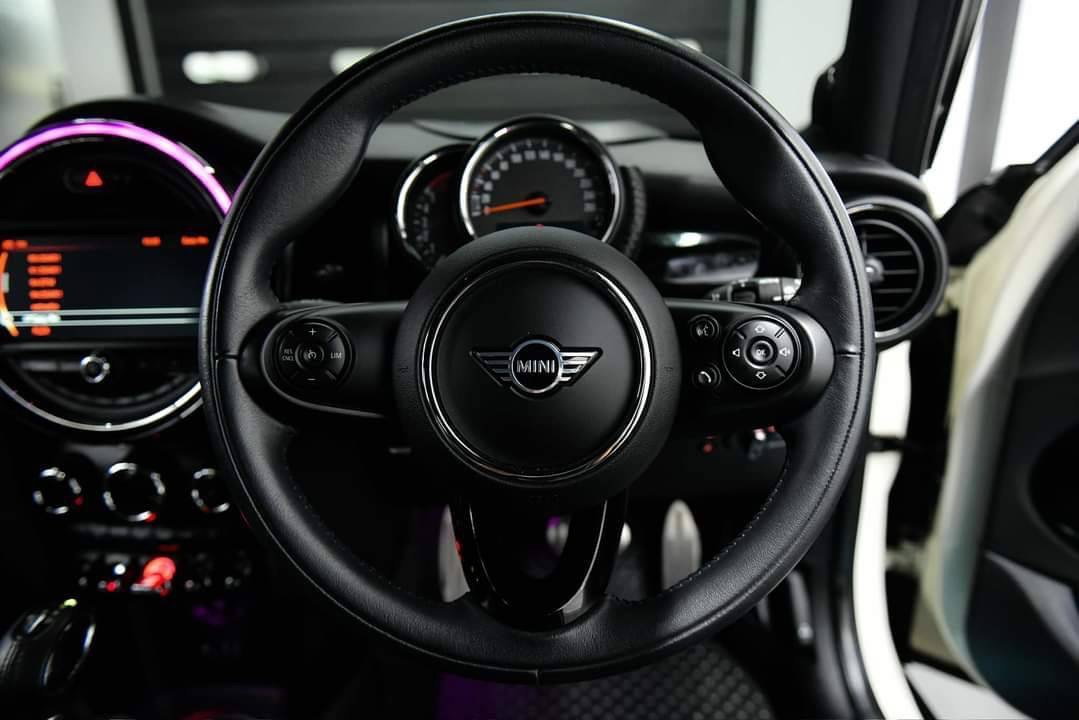 Mini Cooper SD 5Doors F55 ปี 2019