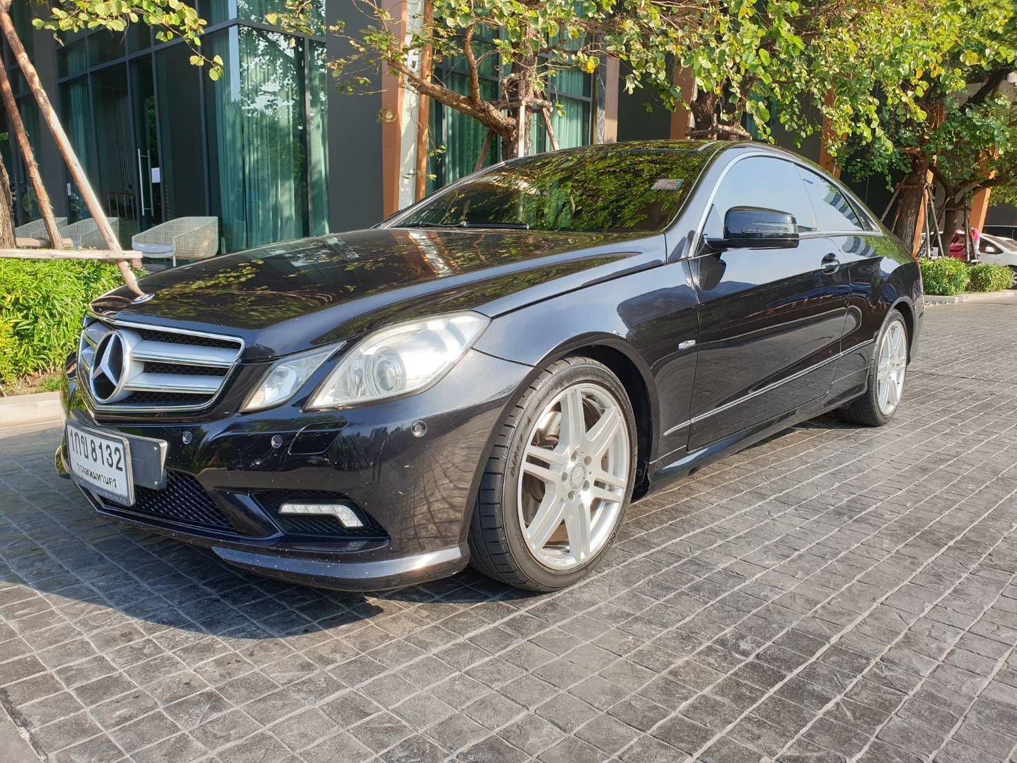 Mercedes Benz e200 coupe ปี 2011