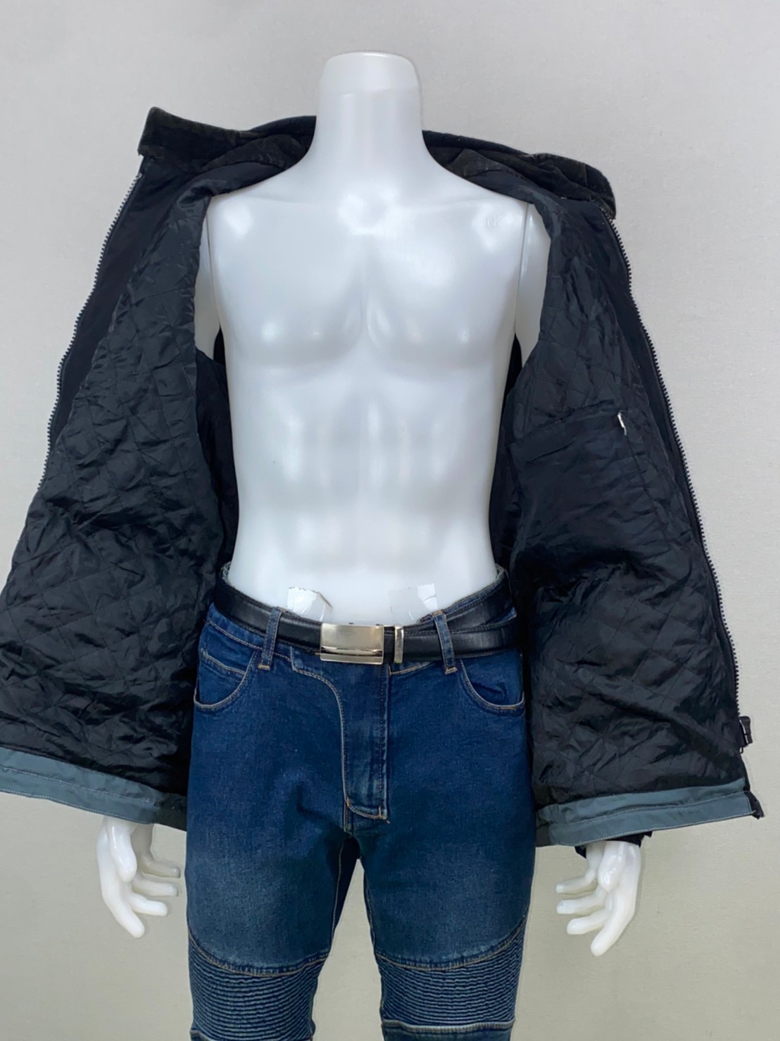 เสื้อขี่มอเตอร์ไซด์( มือสอง) RCTA 246 อก 52" ยาว 28" ยี่ห้อ**BIKERS BASIC**