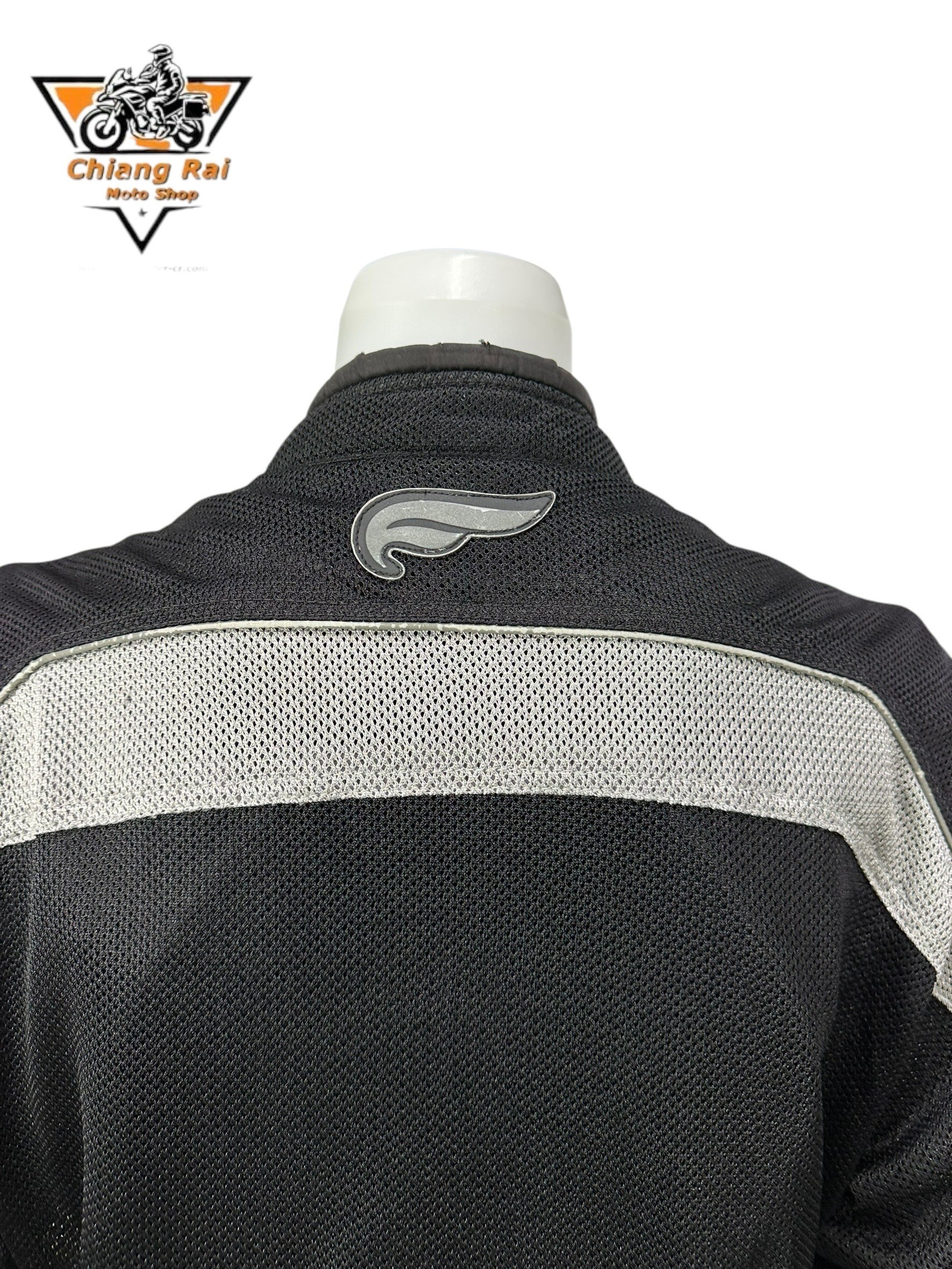 เสื้อขี่มอเตอร์ไซด์( มือสอง) RCSA 955 : อก 46" ยาว 27" (L) **FULMER**