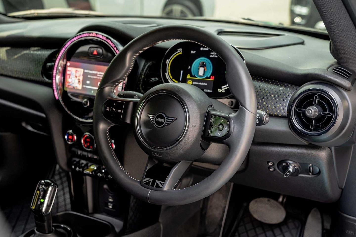 MINI Cooper SE Hatchback ปี 2022