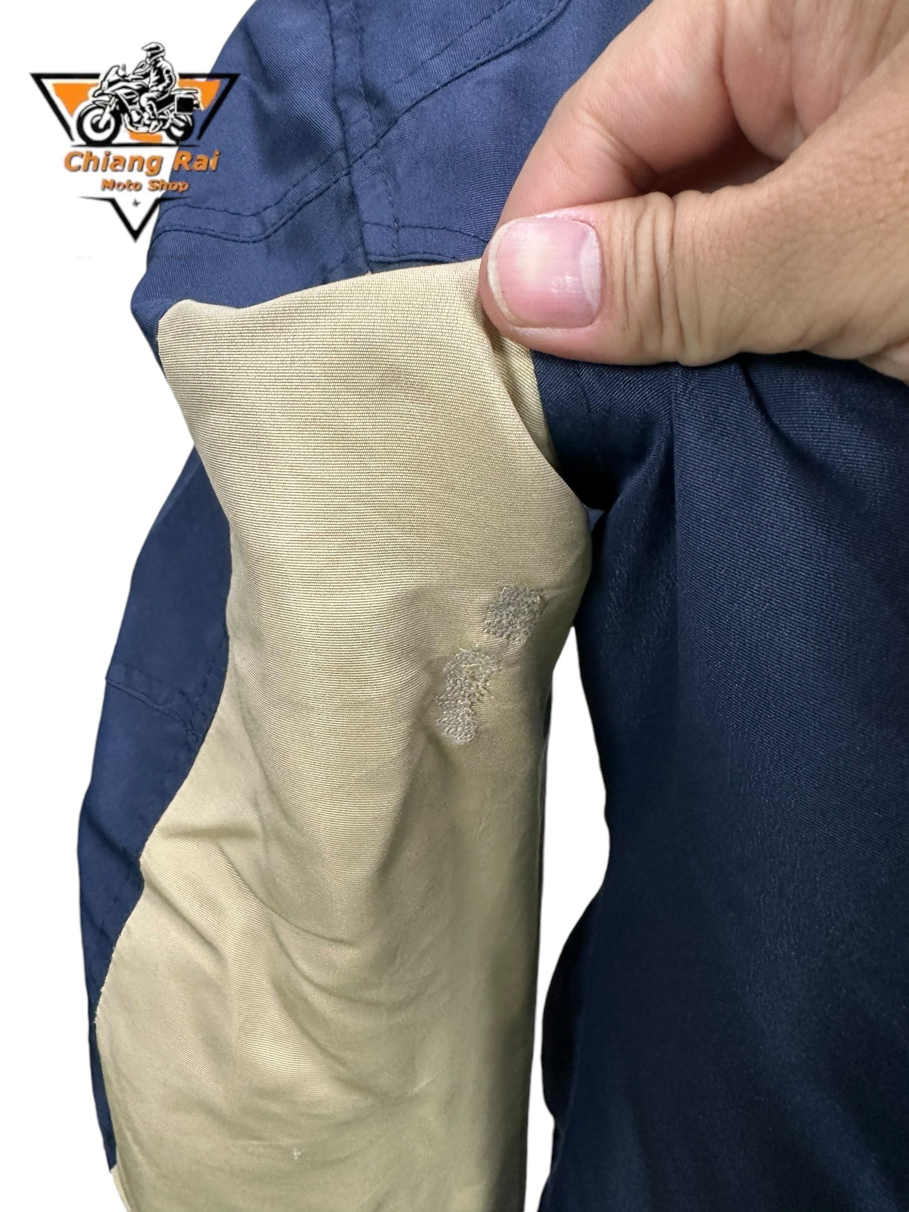 เสื้อขี่มอเตอร์ไซด์( มือสอง) RCSA 920 : อก 46" ยาว 27" (L) **cruizer**