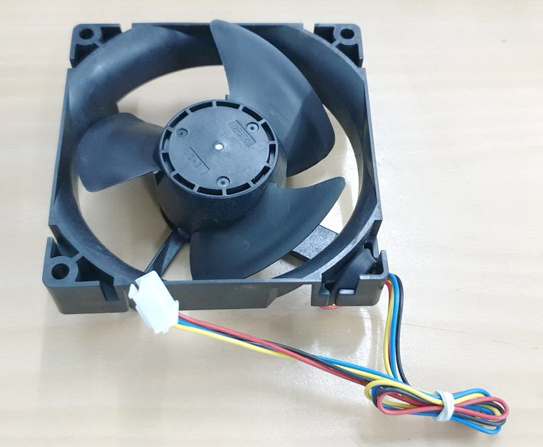 พัดลม 09232JS-14N-BU 14VDC ตู้เย็น TOSHIBA GR-A25K,A28K