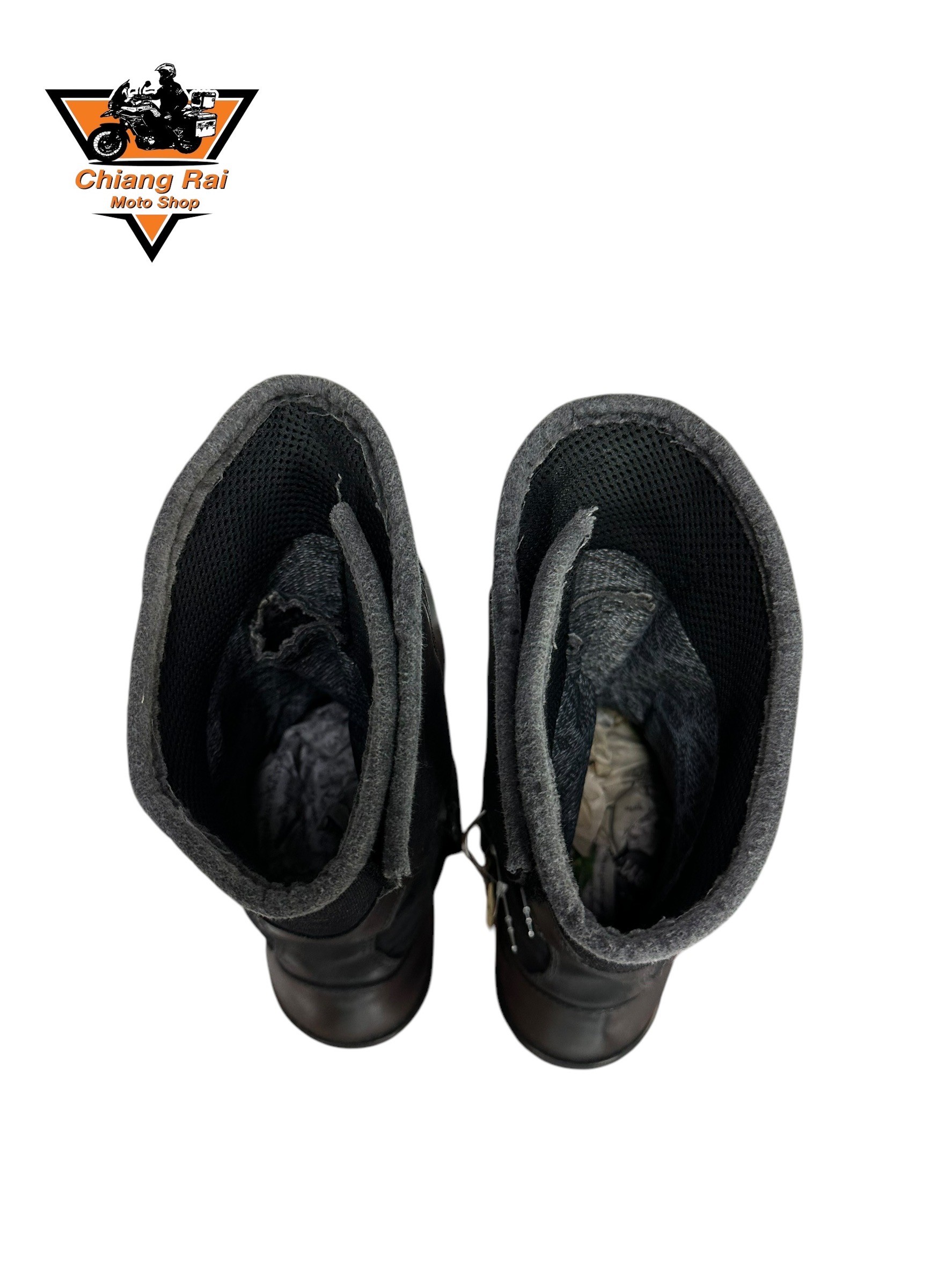 รองเท้าขี่มอเตอร์ไซด์( มือสอง) RCBS-931 Size ขนาดจากป้าย 40:EUR / 6:UK / 25:Cm.(OXTAR)