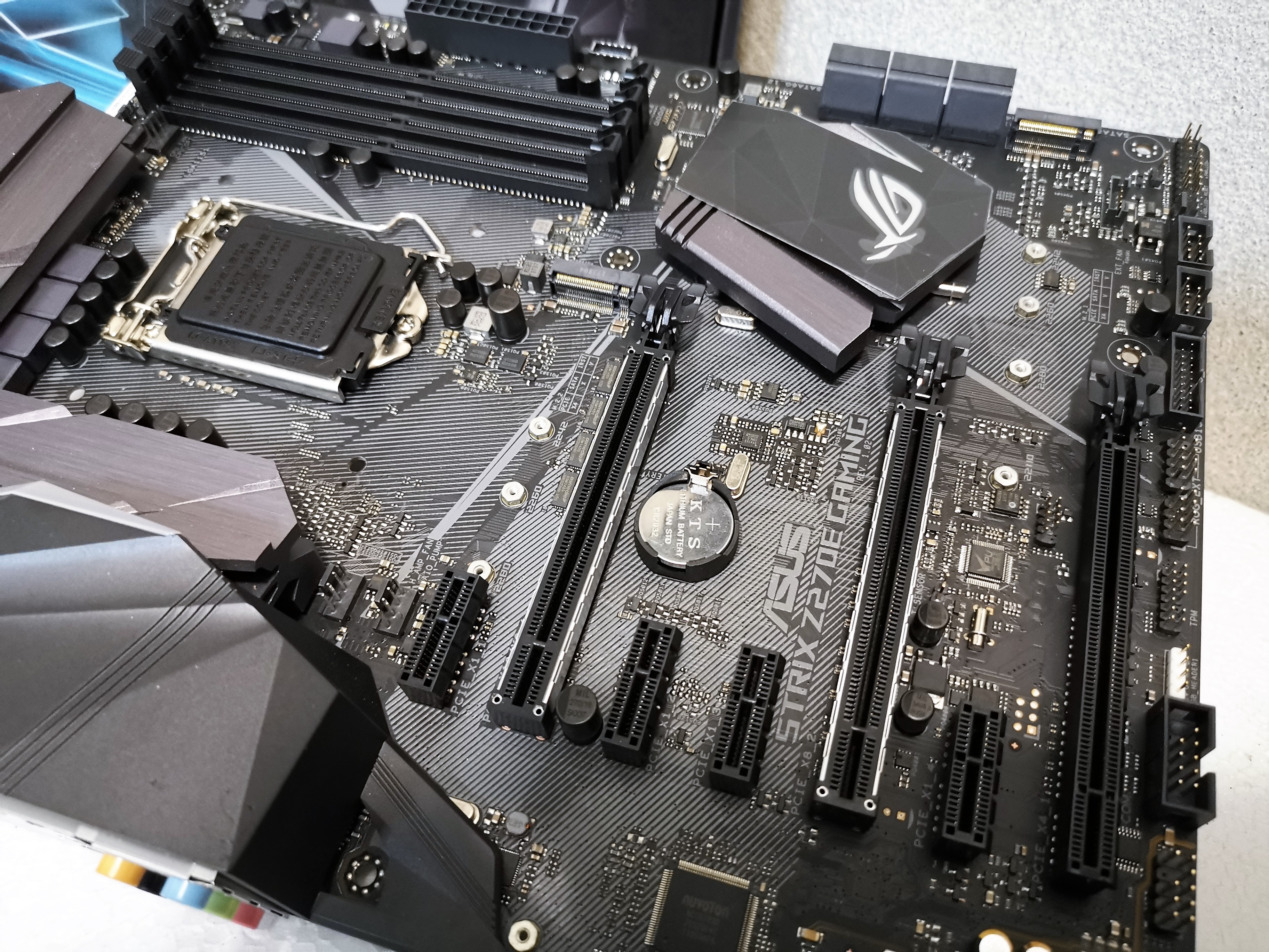 บอร์ด strix z270e gaming