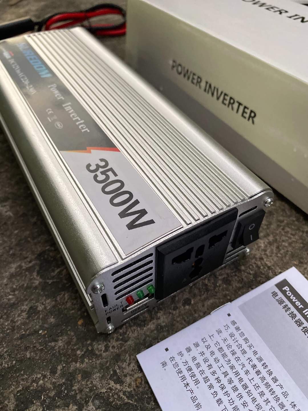 อินเวอร์เตอร์ แปลงไฟ 12V เป็น 220V ขนาด 3,000W ยี่ห้อ Suredom