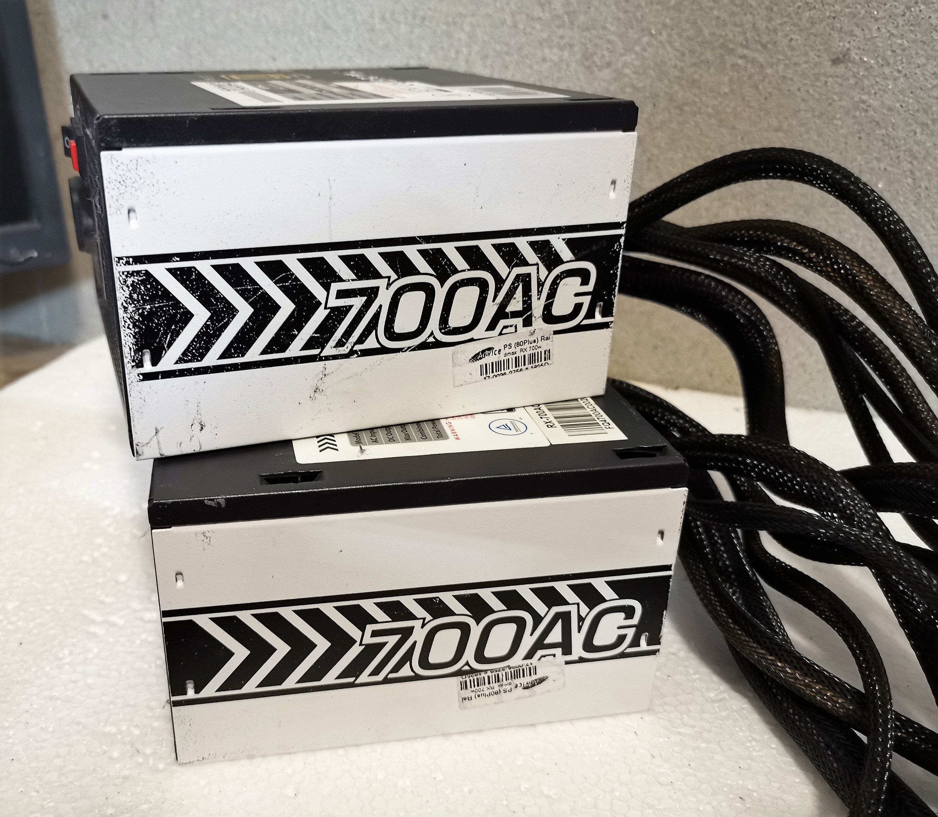 RAIDMAX RX-700AC (80+ Bronze)