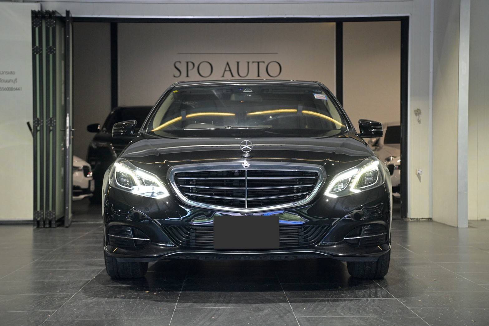 Mercedes-Benz E300 Bluetec Hybrid ปี 2013