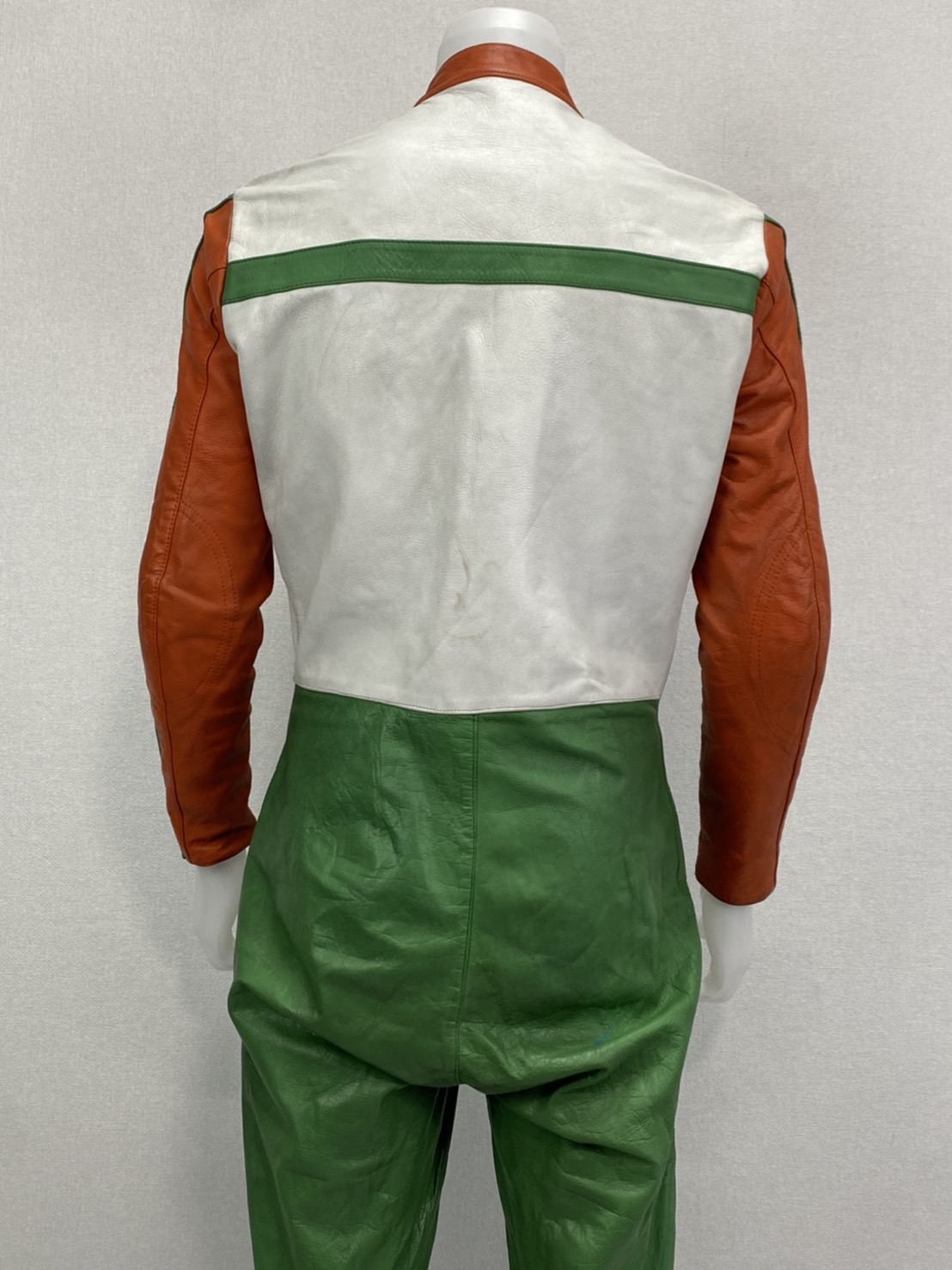 Racing suit ( มือสอง ) RCSS 011 : อก 38 ” เอว 32 “ ยาว 59 ** MJK **