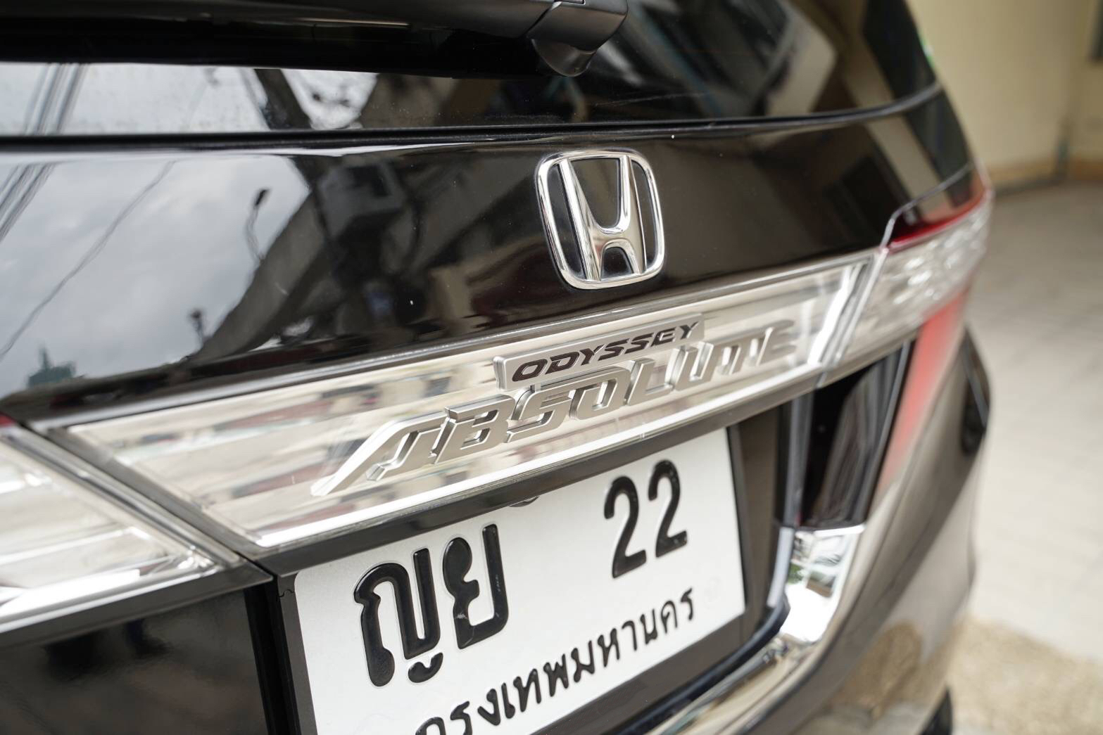 Honda Odyssey Absolute RC1 ปี 2015