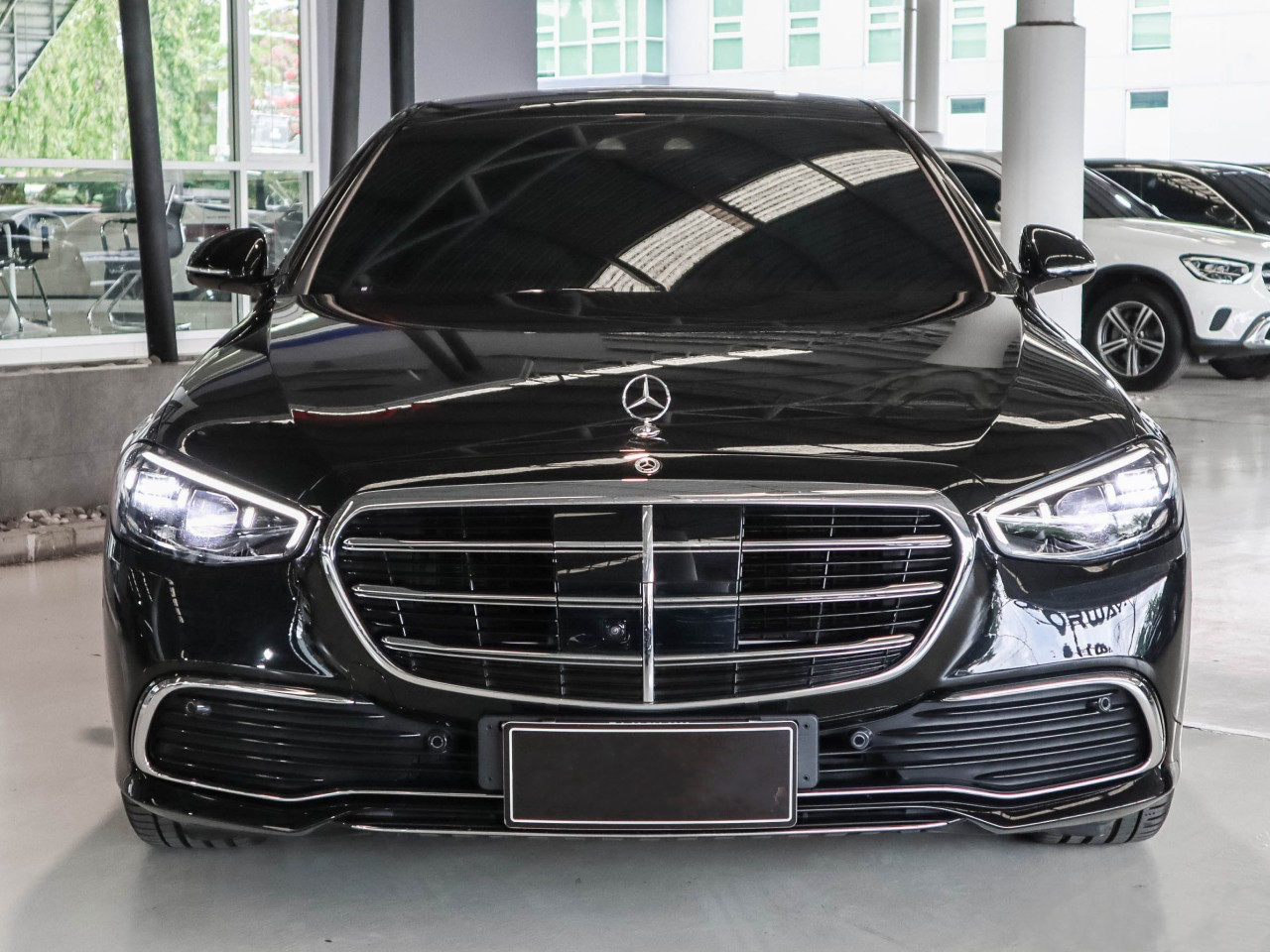 Mercedes-Benz S350d Exclusive สี Obsidian Black ปี 2022