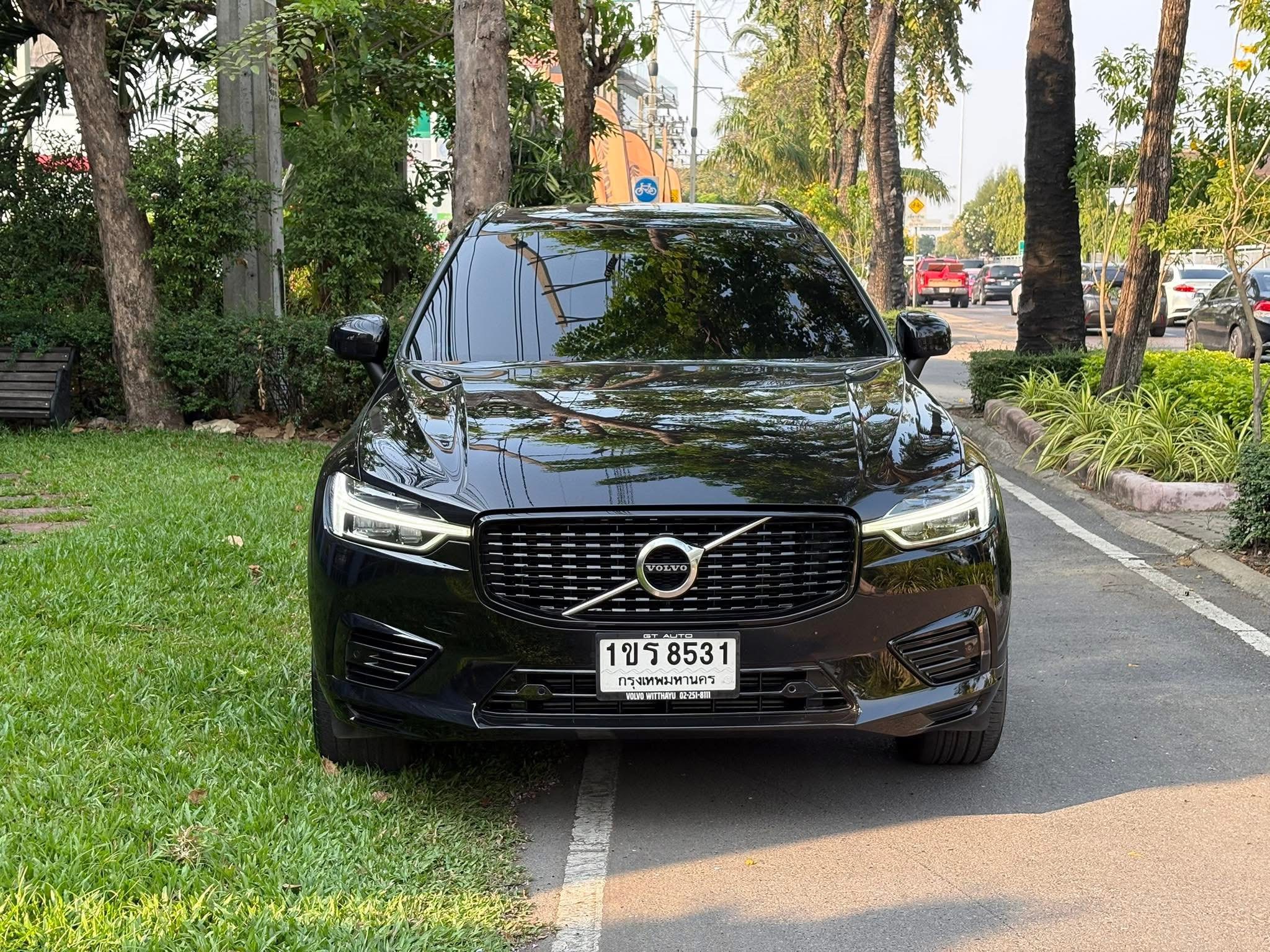 Volvo XC60 T8 recharge R design ปี 2021