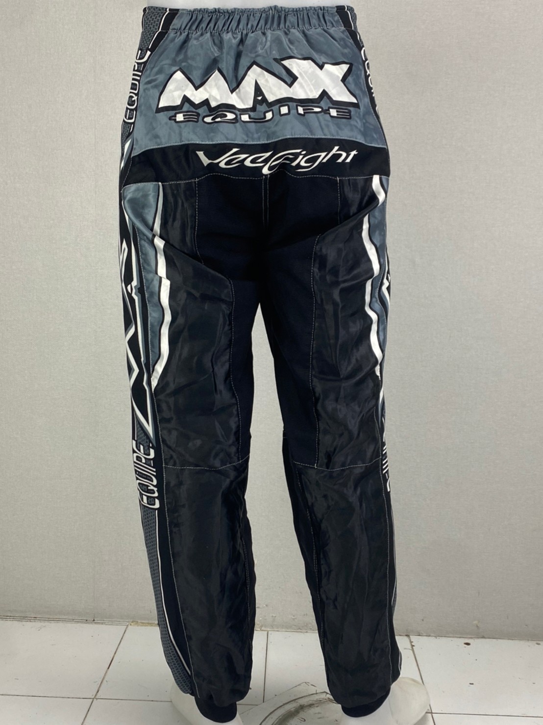 กางเกงขี่มอเตอร์ไซด์ ( มือสอง ) E&A 227: เอว 28" ยาว 30" **EQUIPE**