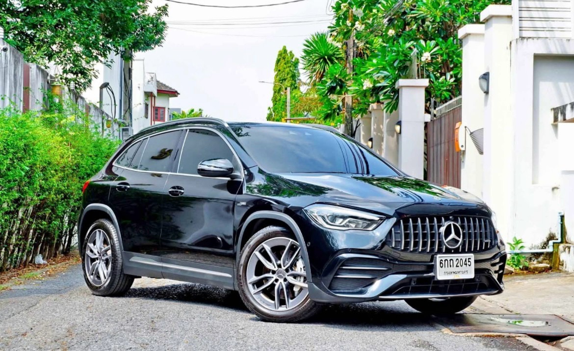 BENZ GLA 35 amg 4MATIC ปี 2021