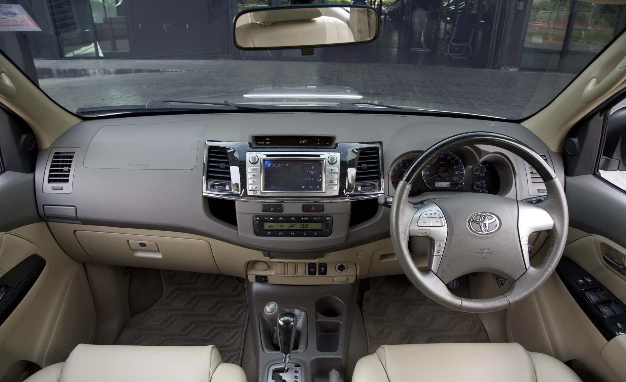 Toyota Fortuner 3.0 D4D V ปี 2011