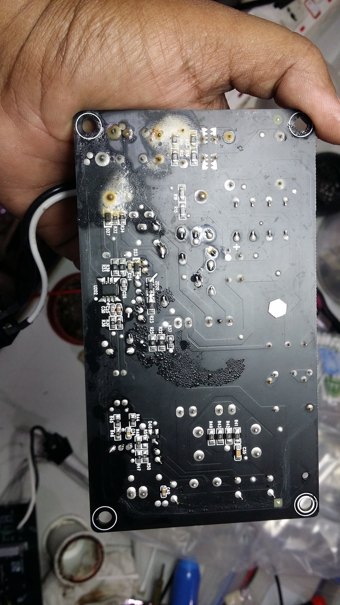 ซ่อมเครื่องฟอกอากาศ ยี่ห้อ Xiaomi รุ่น Pro อาการซ๊อตเปิดไม่ติด