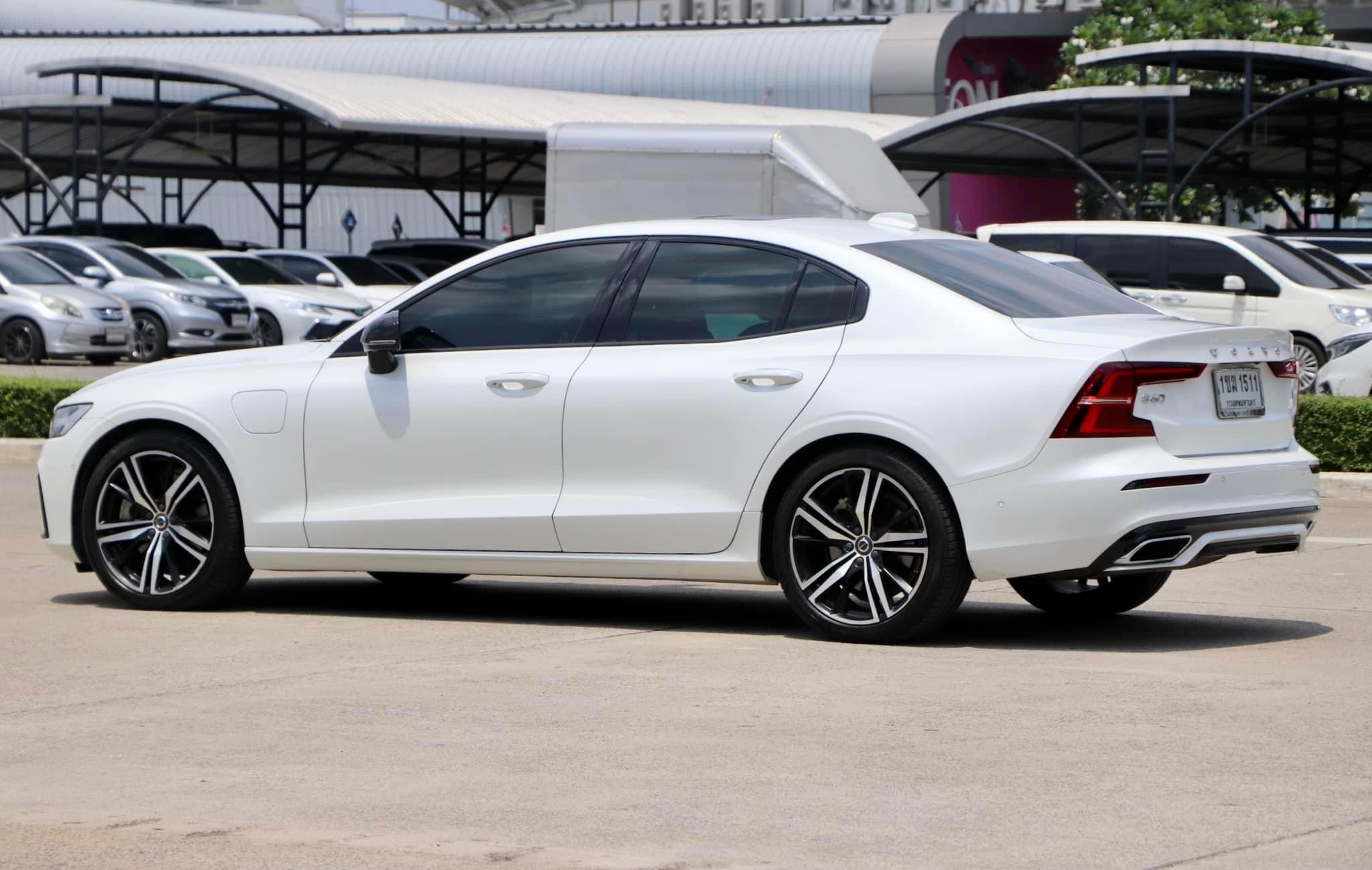 VOLVO S60 2.0 T8 Recharge R-DESING ปี2021