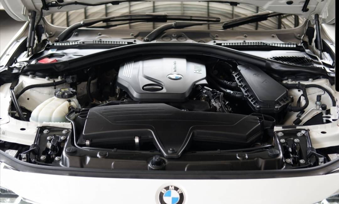 BMW 320d (F30)Lci Diesel ปี 2017