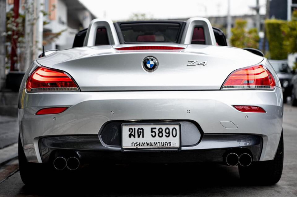 BMW Z4 2.3i s-Drive M-Sport Package (model E89) ปี2011