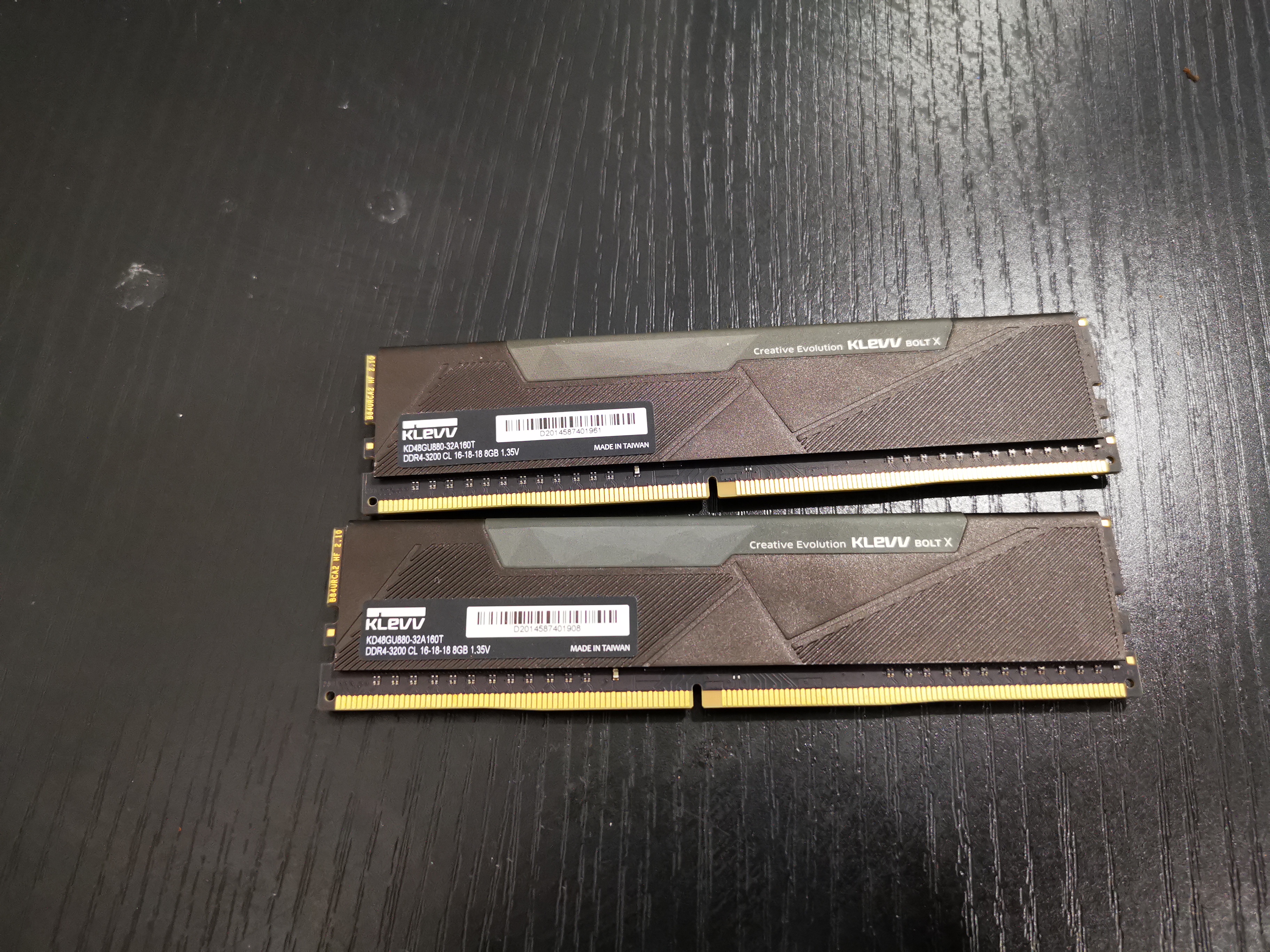 Ram KLEVV BOLT X DDR4 16G(8*2)/3200