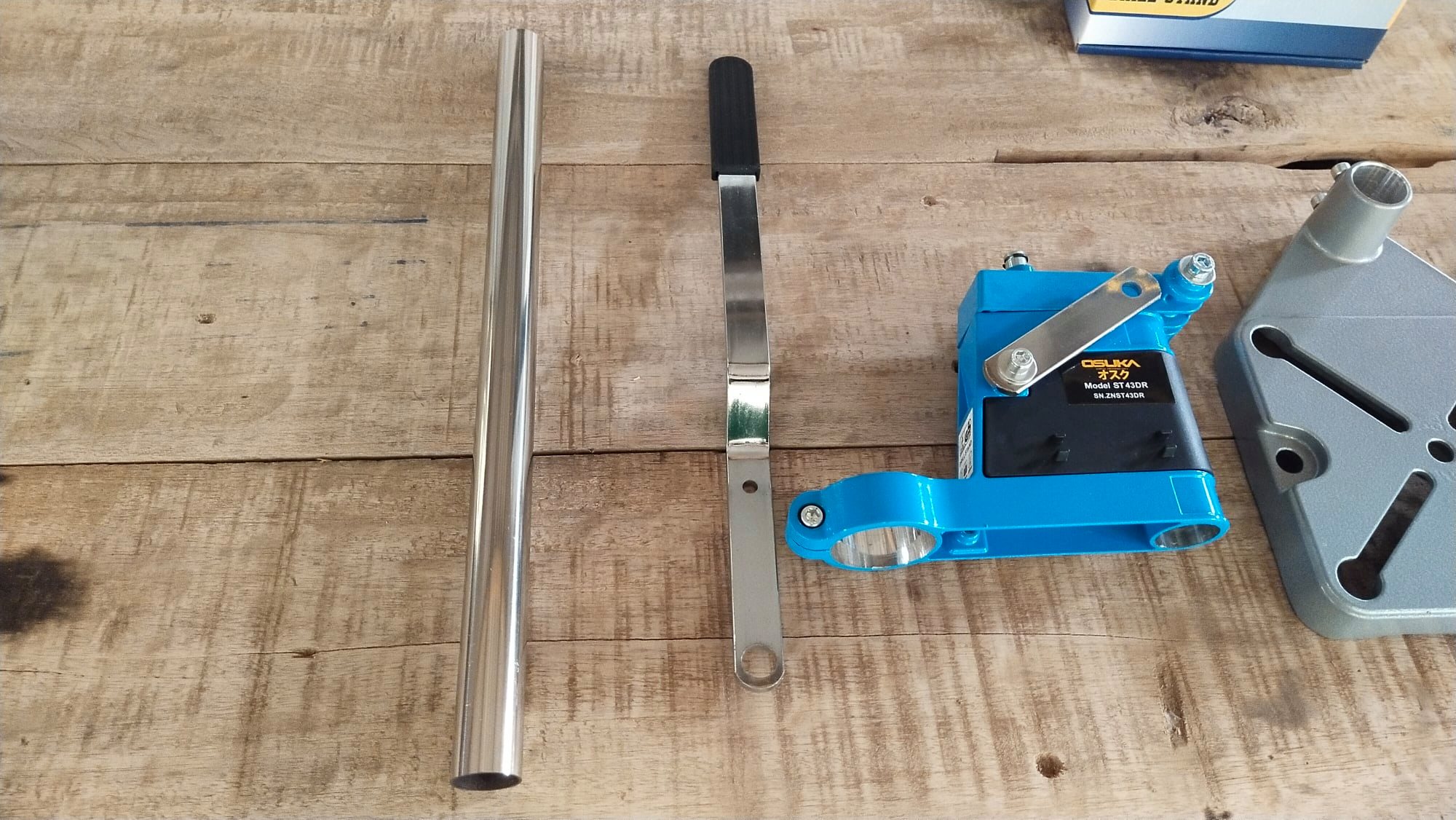 แท่นจับสว่าน OSUKA OK-6102